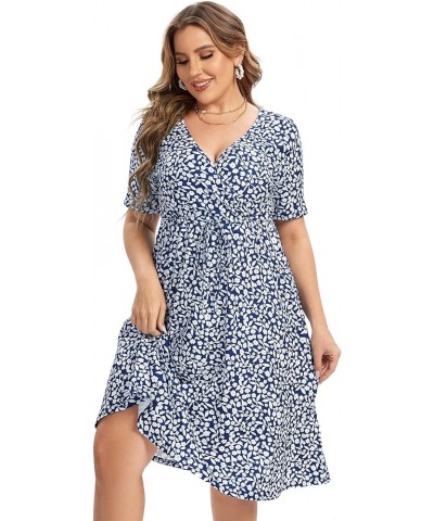 Women's Plus Size Floral V-Neck Dress Knee Length Mini Dresses Small Floral on Blue $14.88 Dresses