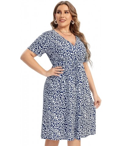 Women's Plus Size Floral V-Neck Dress Knee Length Mini Dresses Small Floral on Blue $14.88 Dresses