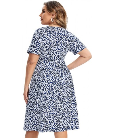 Women's Plus Size Floral V-Neck Dress Knee Length Mini Dresses Small Floral on Blue $14.88 Dresses