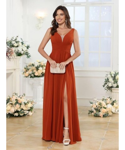 Women's V-Neck Chiffon Bridesmaid Dresses with Slit Long A-line Sleeveless Pleated Formal Party Dresses with Pocket RO110 Dus...