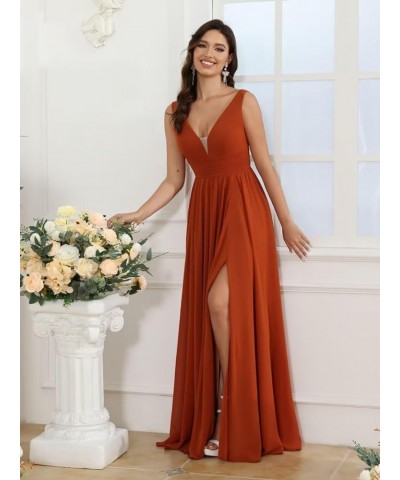 Women's V-Neck Chiffon Bridesmaid Dresses with Slit Long A-line Sleeveless Pleated Formal Party Dresses with Pocket RO110 Dus...